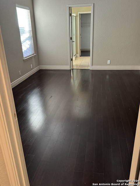 Image 14 of 24 For 10913 Toscana