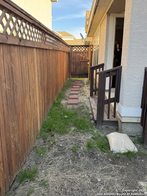 Image 8 of 24 For 10913 Toscana