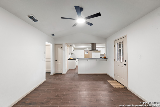 Image 23 of 25 For 206 Dominion