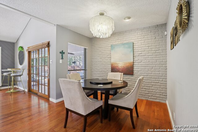 Image 14 of 50 For 2430 Bluffridge