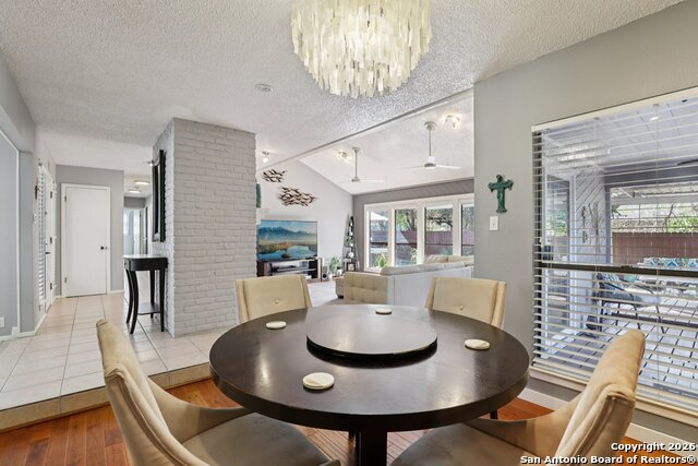 Image 15 of 50 For 2430 Bluffridge