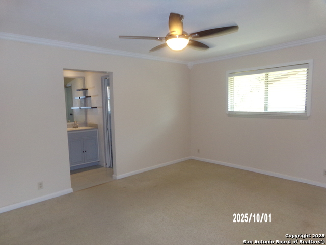 Image 11 of 37 For 615 Amistad Blvd