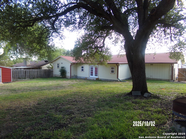 Image 31 of 37 For 615 Amistad Blvd