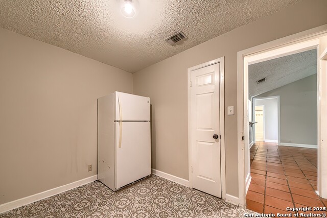 Image 19 of 23 For 1734 Mountjoy