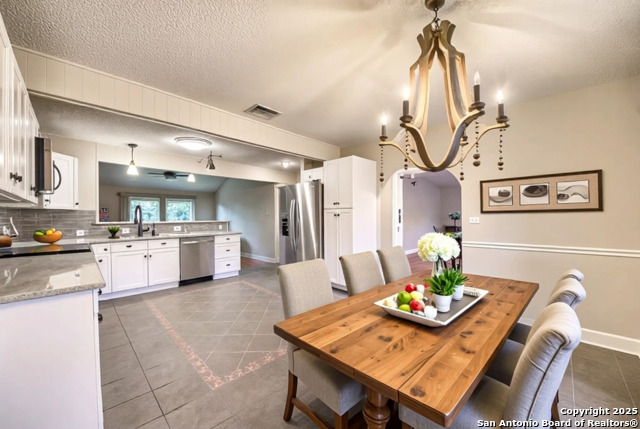 Image 6 of 23 For 1734 Mountjoy