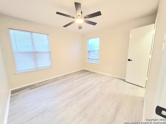 Image 10 of 25 For 6638 Suncliff