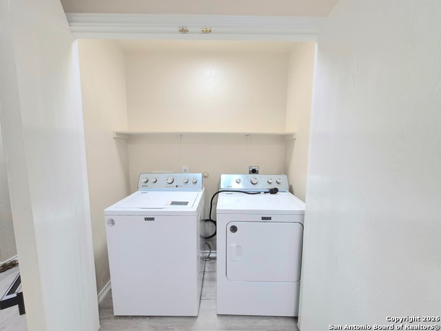 Image 22 of 25 For 6638 Suncliff