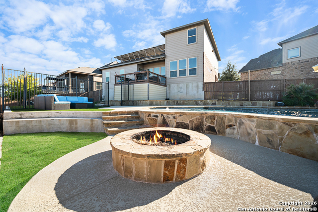 Image 34 of 40 For 13523 Lost Elk