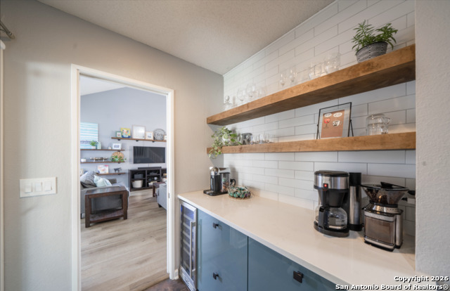 Image 11 of 22 For 2435 Pendant Oak