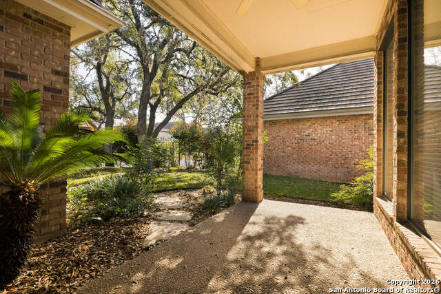 Image 24 of 25 For 17 Burnham Gln