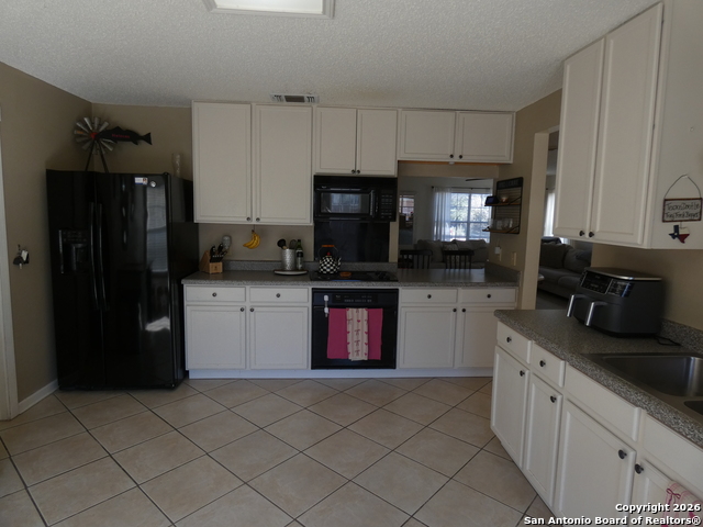 Image 10 of 36 For 729 Willow Crossing