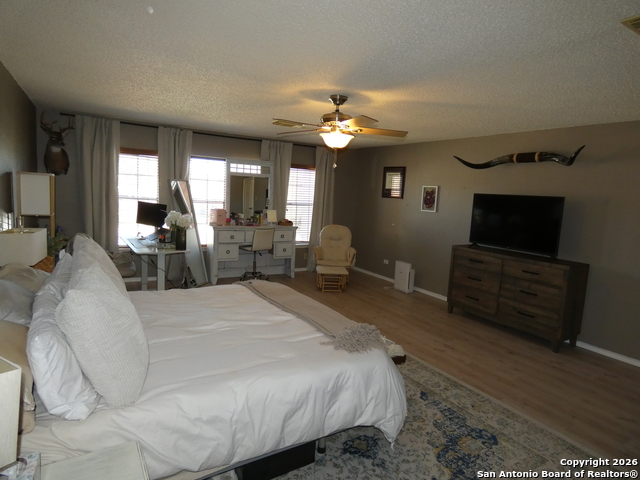 Image 13 of 36 For 729 Willow Crossing