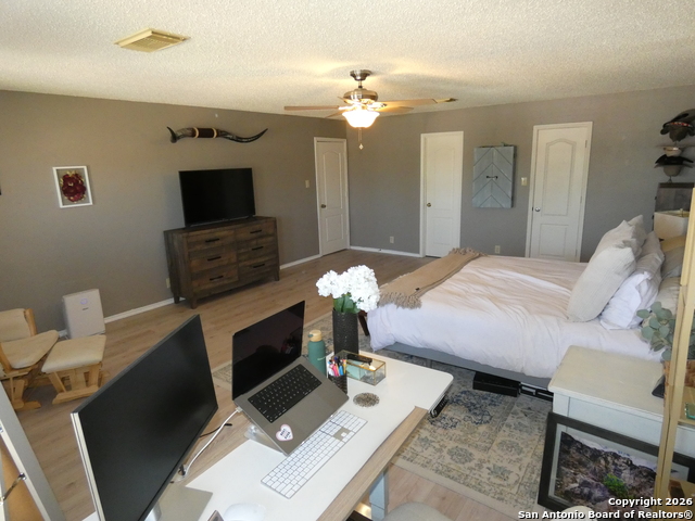 Image 14 of 36 For 729 Willow Crossing