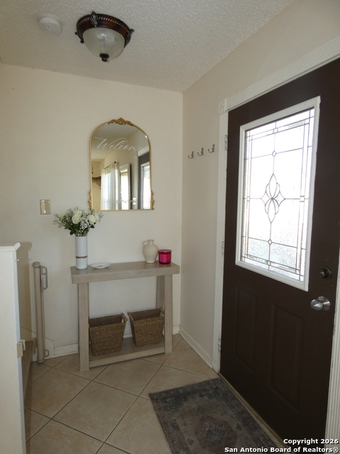 Image 2 of 36 For 729 Willow Crossing