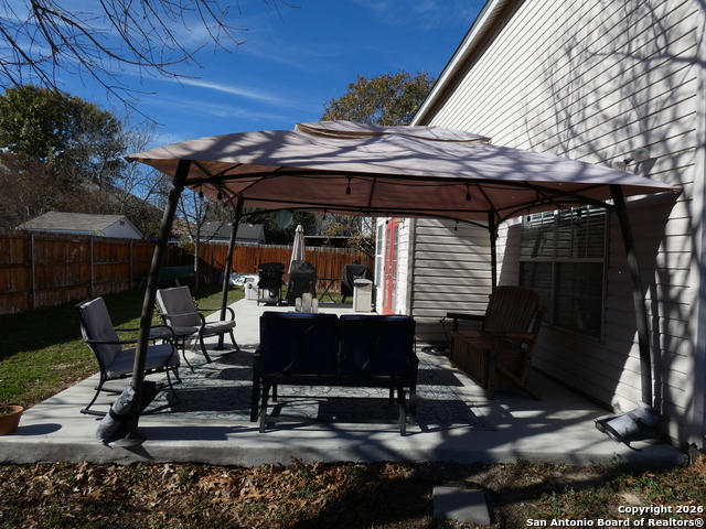 Image 34 of 36 For 729 Willow Crossing