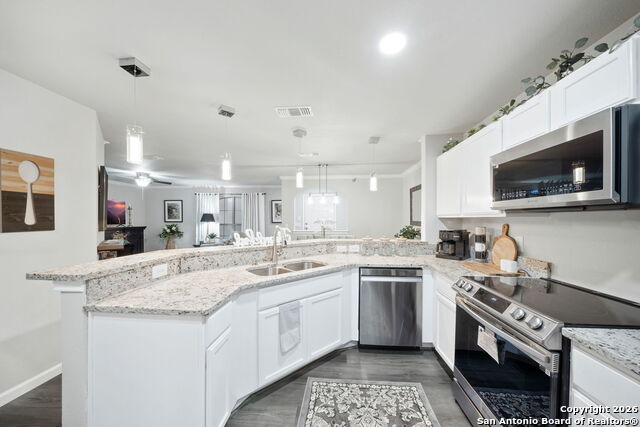 Image 12 of 27 For 7323 Snowden  2201