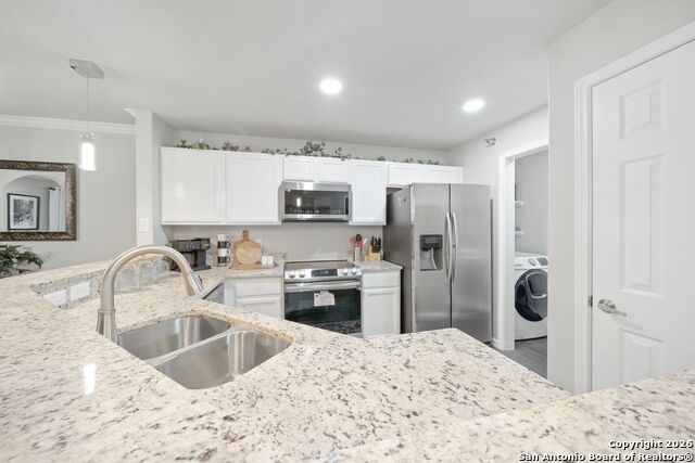 Image 13 of 27 For 7323 Snowden  2201