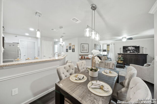 Image 18 of 27 For 7323 Snowden  2201