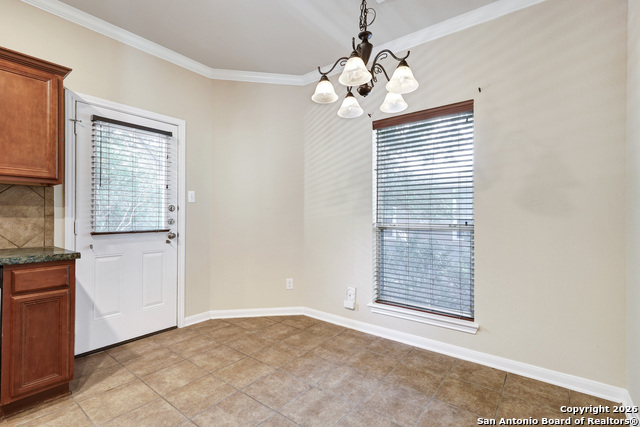 Image 12 of 30 For 622 Horn Run N