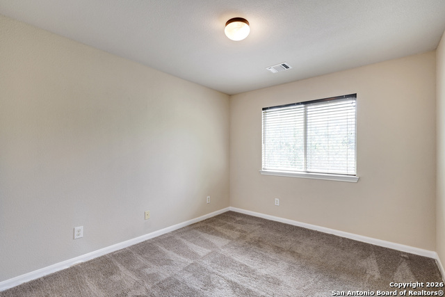 Image 24 of 30 For 622 Horn Run N