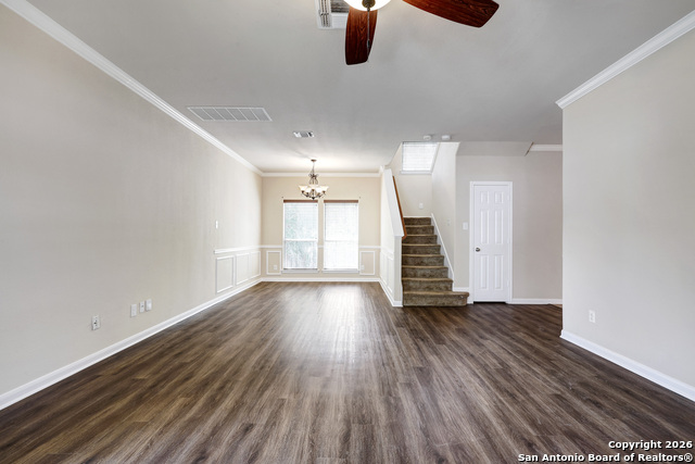 Image 5 of 30 For 622 Horn Run N