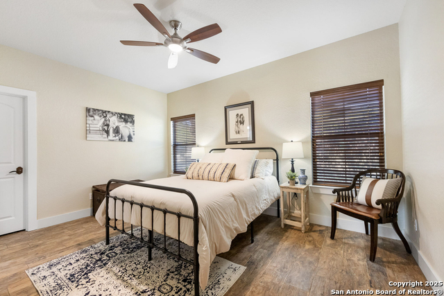 Image 24 of 50 For 115 Spanish Pass