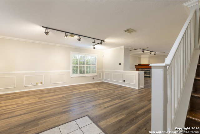 Image 25 of 50 For 18510 Paloma Wood