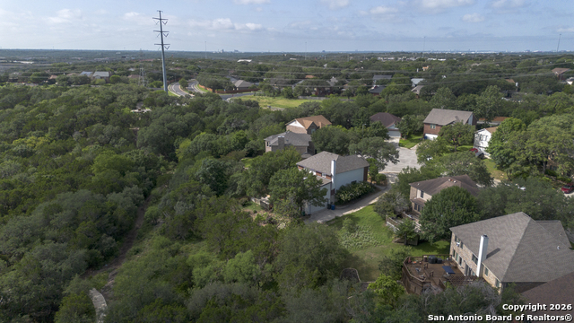 Image 34 of 50 For 18510 Paloma Wood