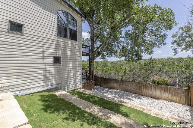 Image 47 of 50 For 18510 Paloma Wood