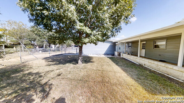 Image 11 of 45 For 459 Harcourt Ave.