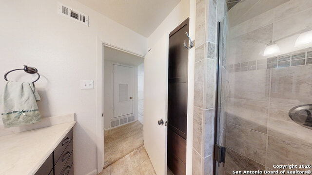 Image 26 of 45 For 459 Harcourt Ave.