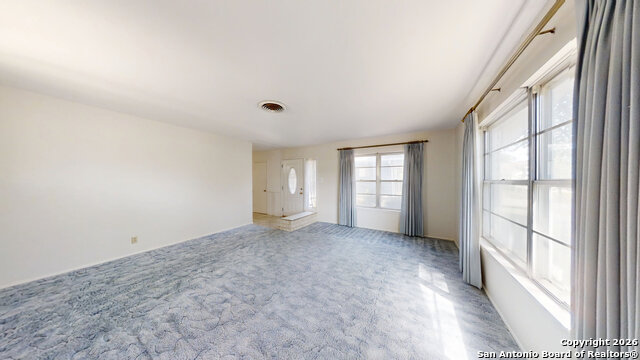 Image 39 of 45 For 459 Harcourt Ave.