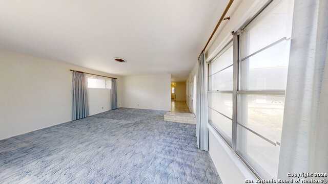 Image 41 of 45 For 459 Harcourt Ave.