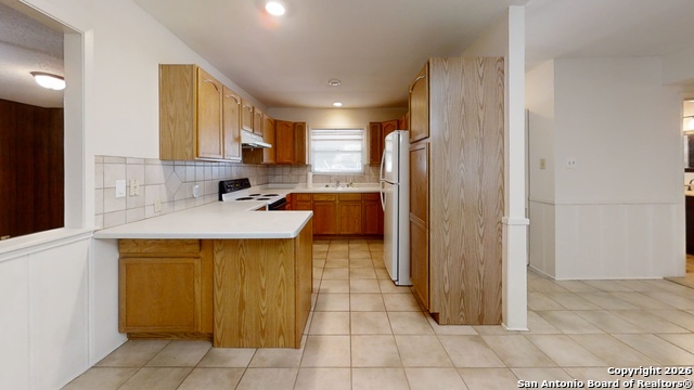 Image 43 of 45 For 459 Harcourt Ave.