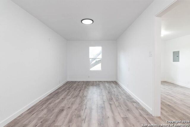 Image 25 of 27 For 1339 Schley  