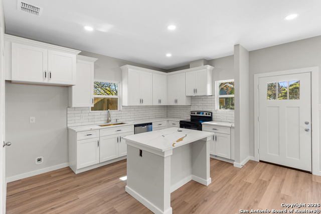 Image 6 of 23 For 107 Calles St