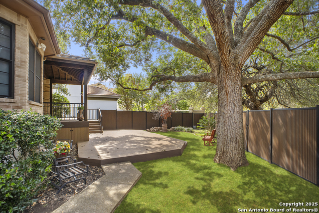 Image 37 of 46 For 19103 Birdsong W