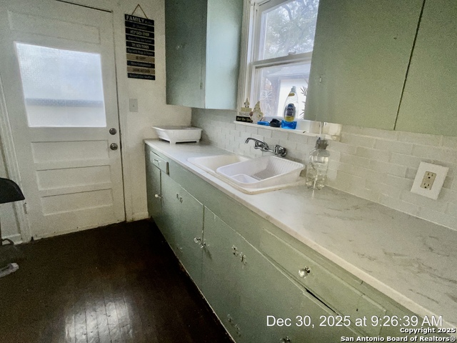 Image 6 of 13 For 1010 Gardina