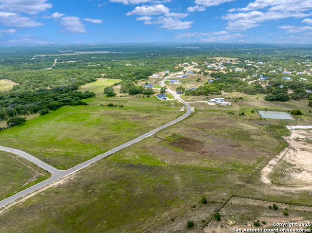 Image 6 of 6 For 728 Annabelle