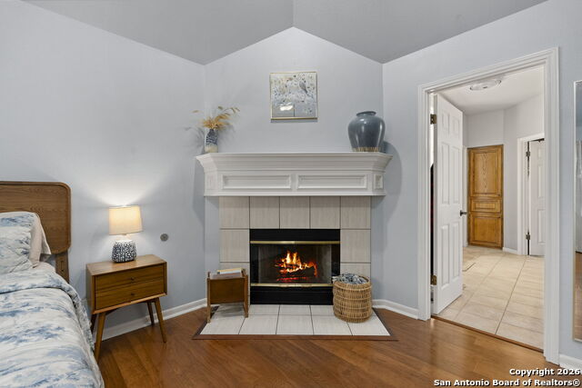 Image 19 of 37 For 42 Courtside Cir