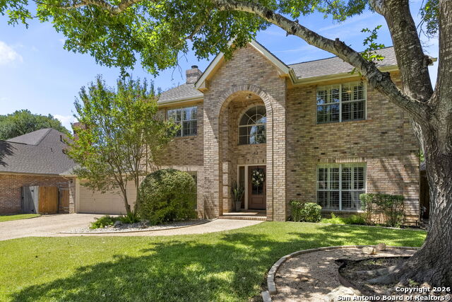 Image 3 of 37 For 42 Courtside Cir