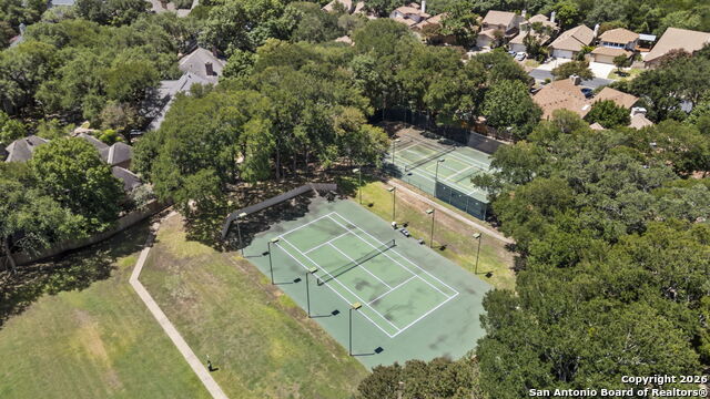 Image 35 of 37 For 42 Courtside Cir