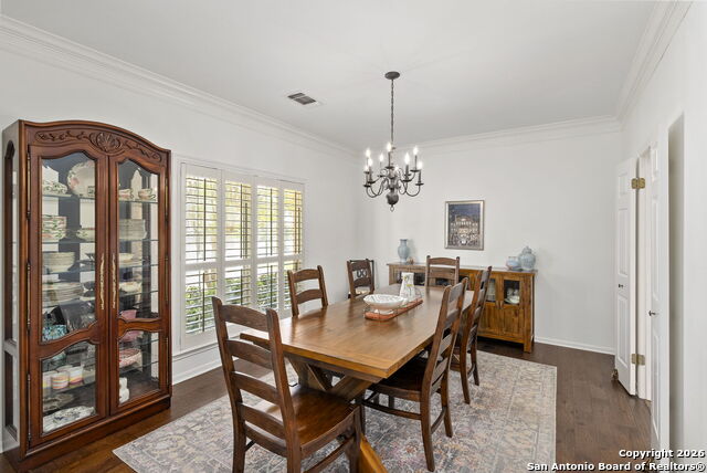 Image 5 of 37 For 42 Courtside Cir