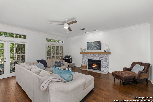 Image 8 of 37 For 42 Courtside Cir