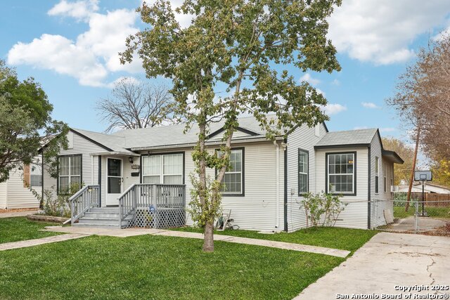 Image 2 of 36 For 2709 Craig Pl