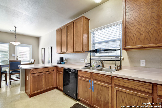 Image 6 of 23 For 114 Gazelle  