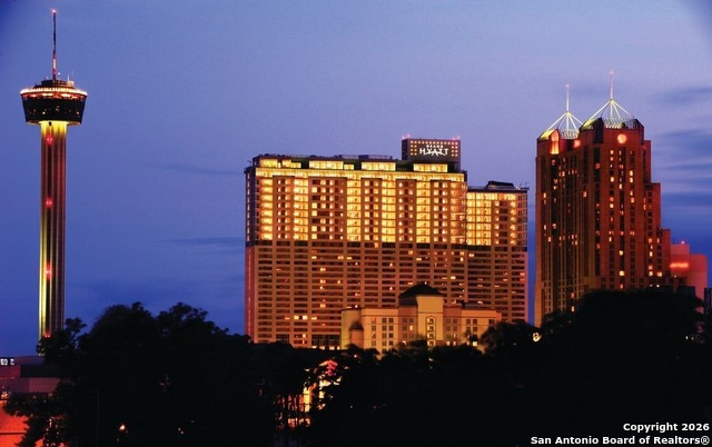 Image 16 of 17 For 610 Market St E 2803