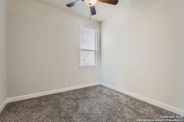 Image 22 of 31 For 21918 Big Bend Canyon