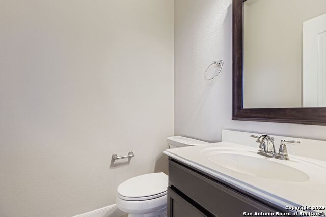 Image 24 of 31 For 21918 Big Bend Canyon