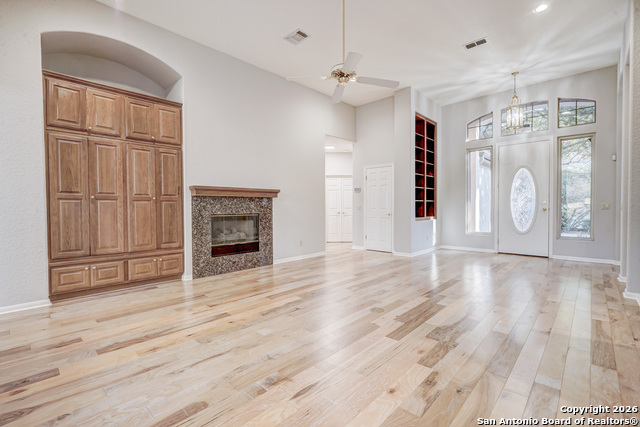 Image 7 of 39 For 3707 Rustling Oaks